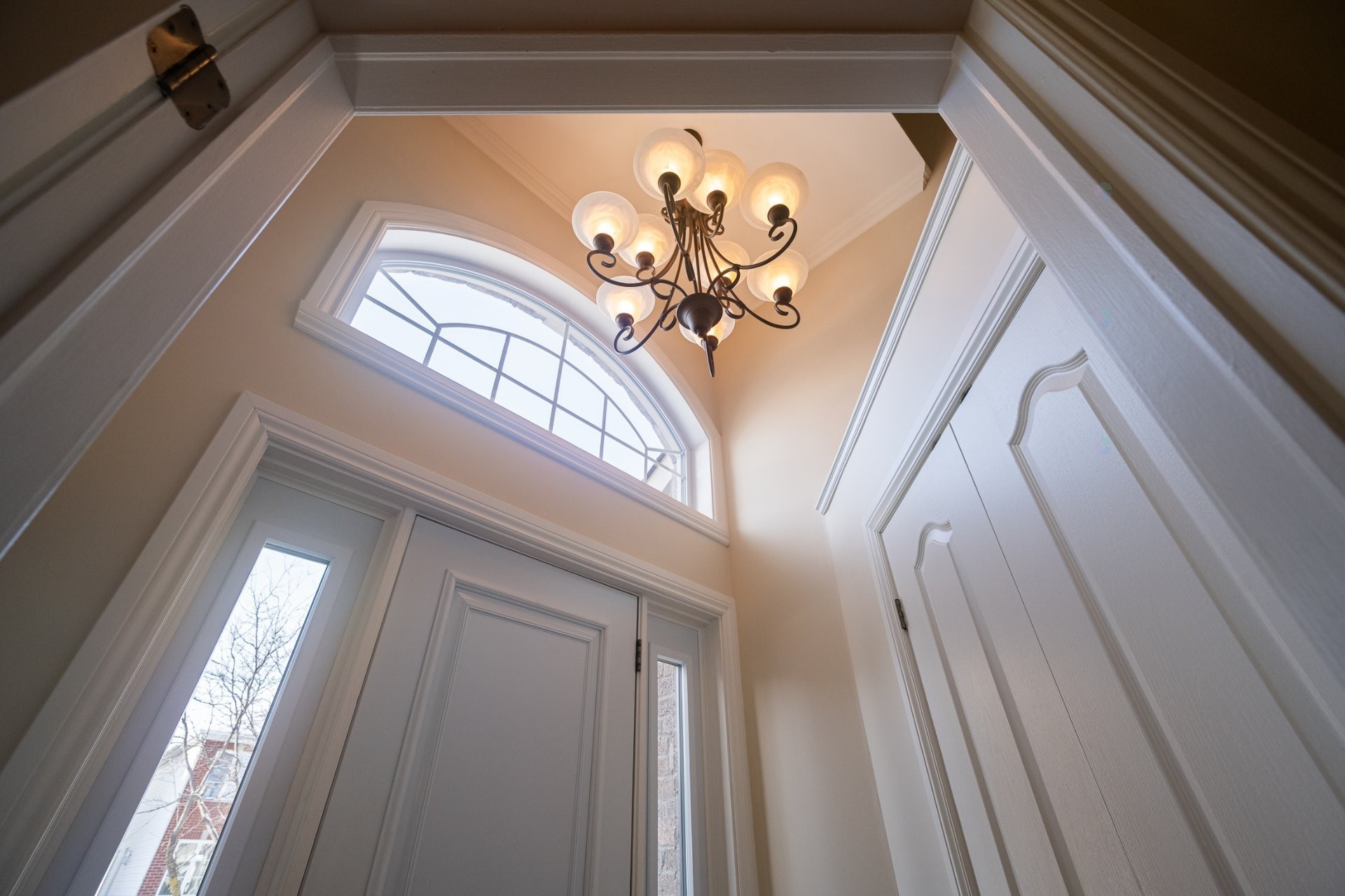 









2491


Rue Dalbis

,
Laval (Chomedey),




QC
H7T2Z9

