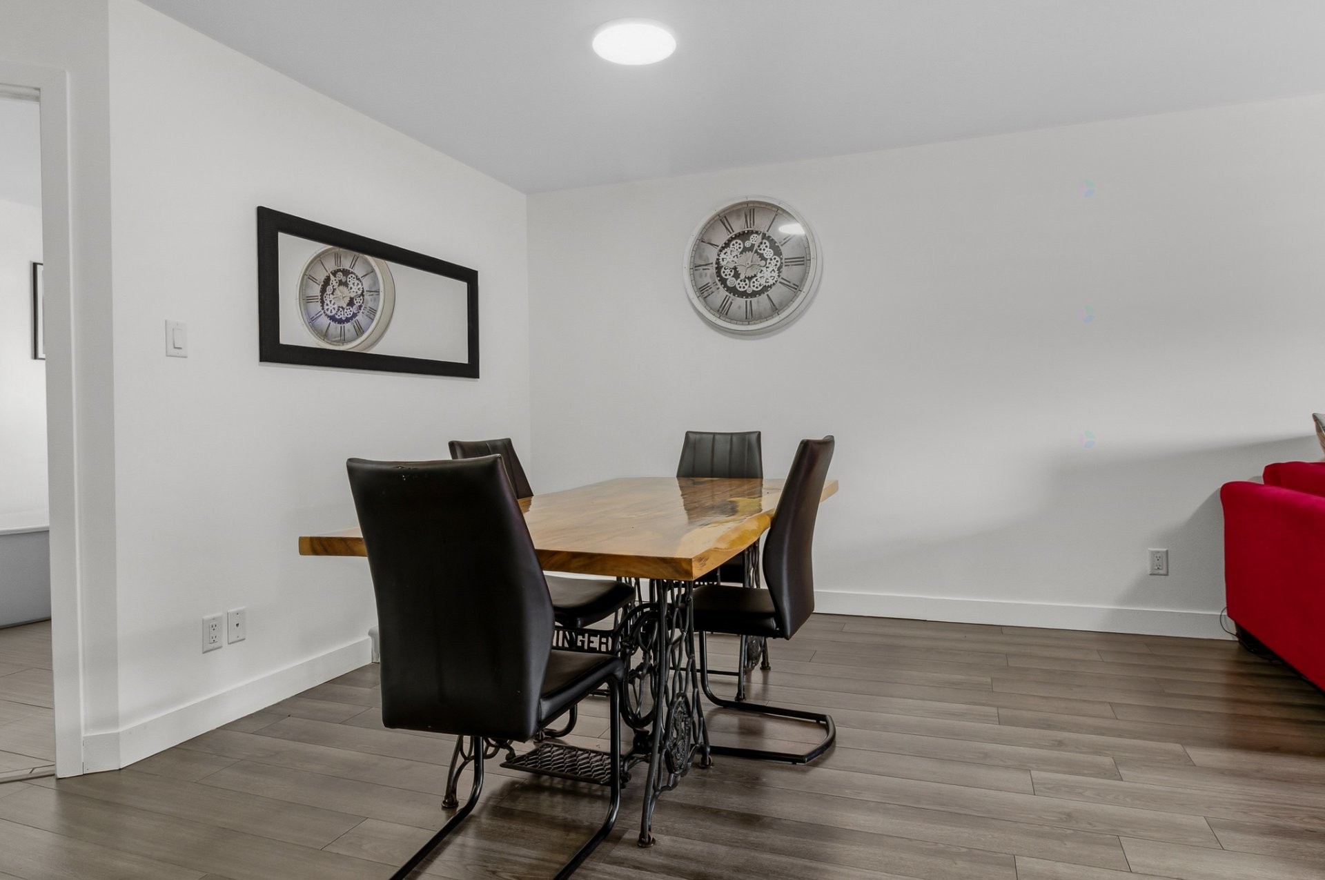 









772


Rue de la Volière

, 5,
Granby,




QC
J2J0J3


