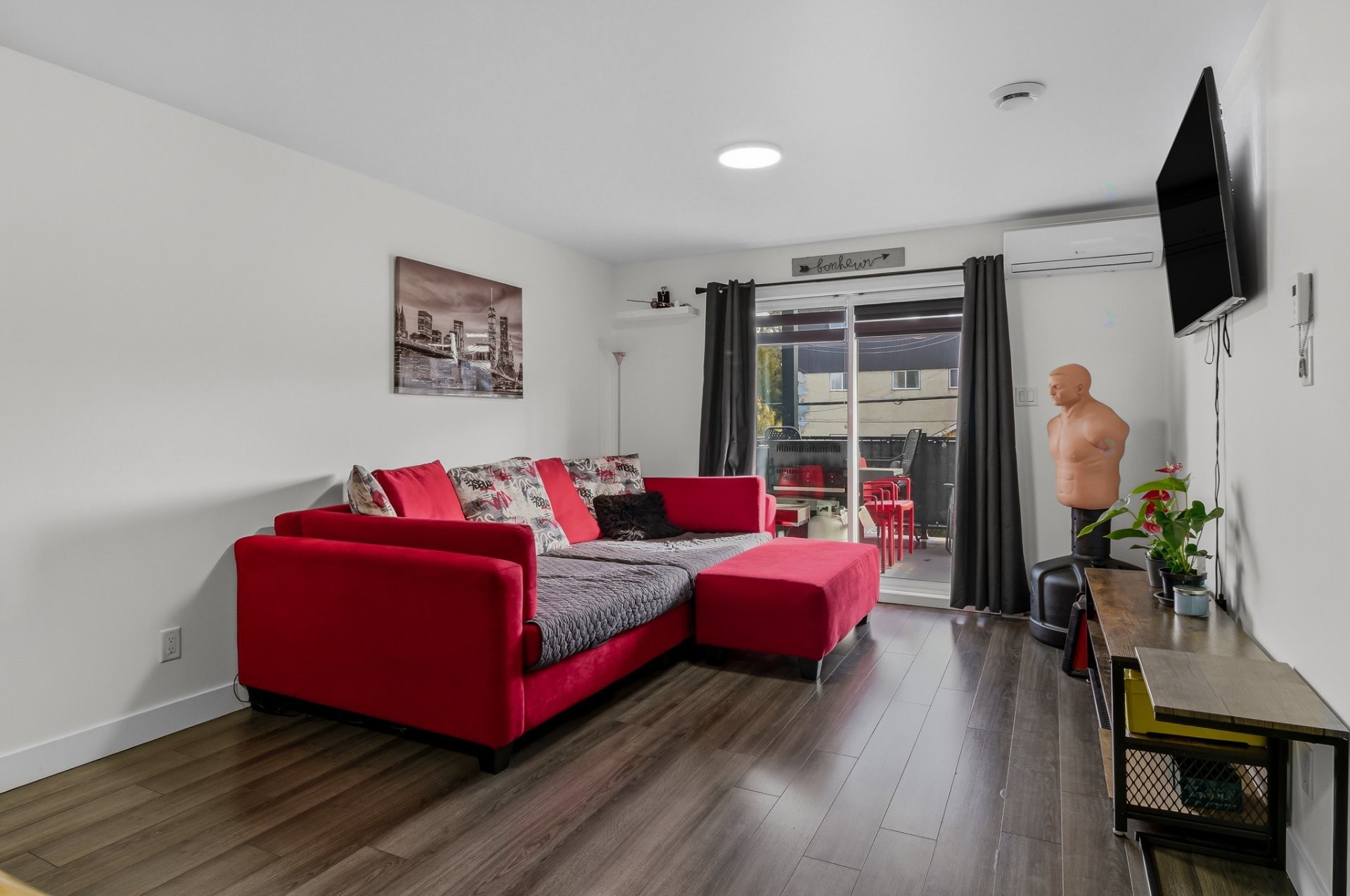 









772


Rue de la Volière

, 5,
Granby,




QC
J2J0J3

