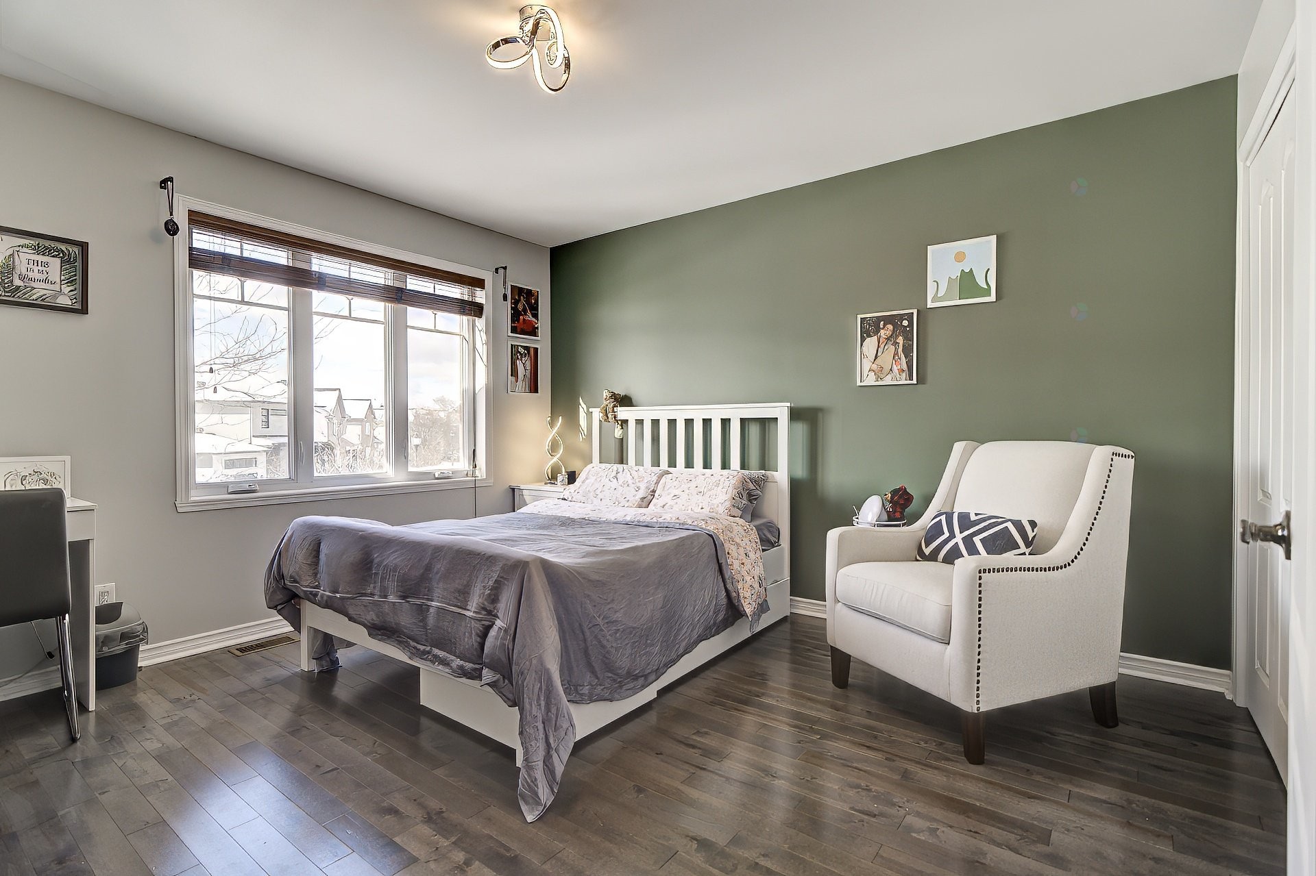 









8


Rue de la Seine

,
Candiac,




QC
J5R6Y1

