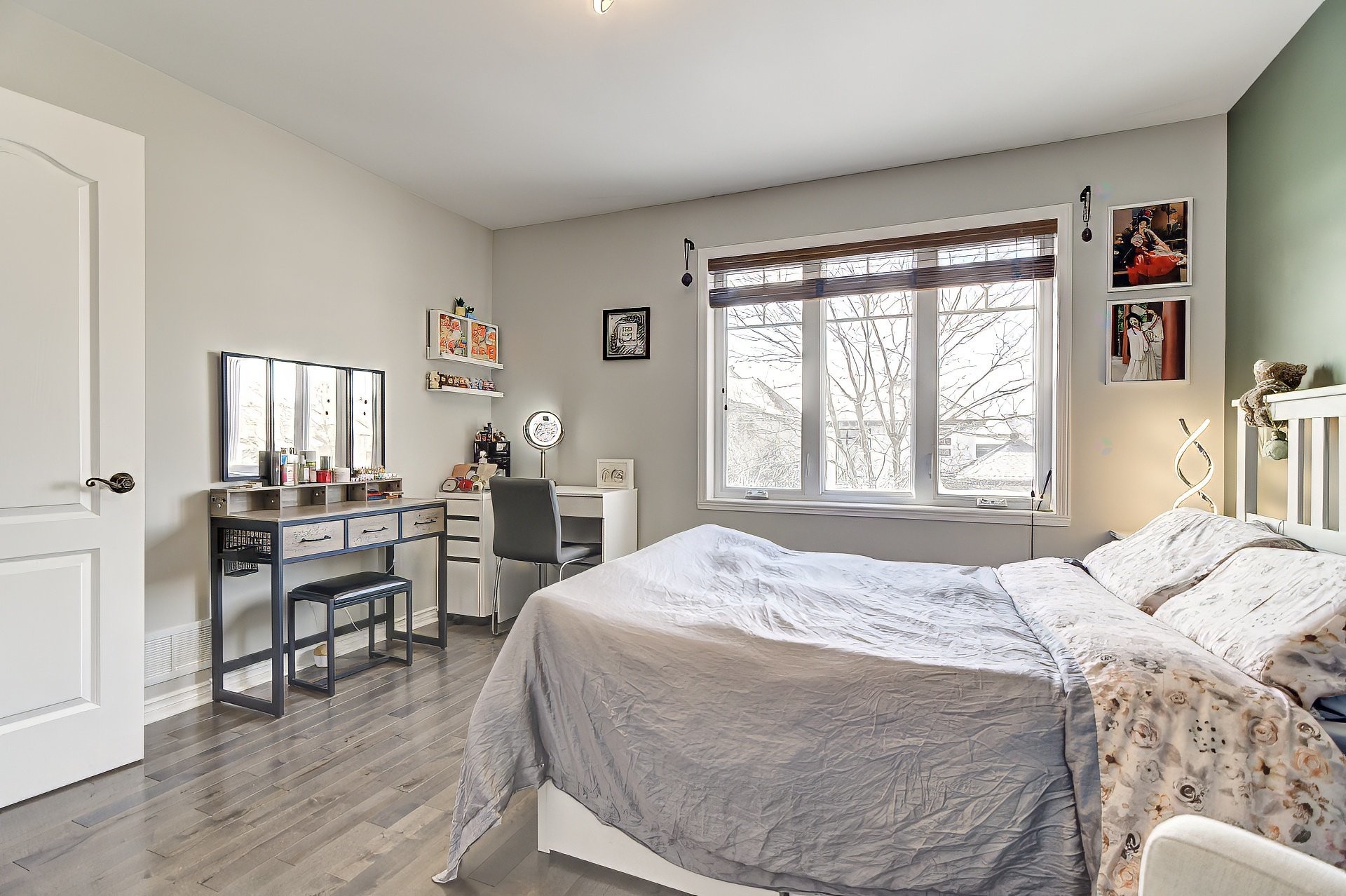 









8


Rue de la Seine

,
Candiac,




QC
J5R6Y1

