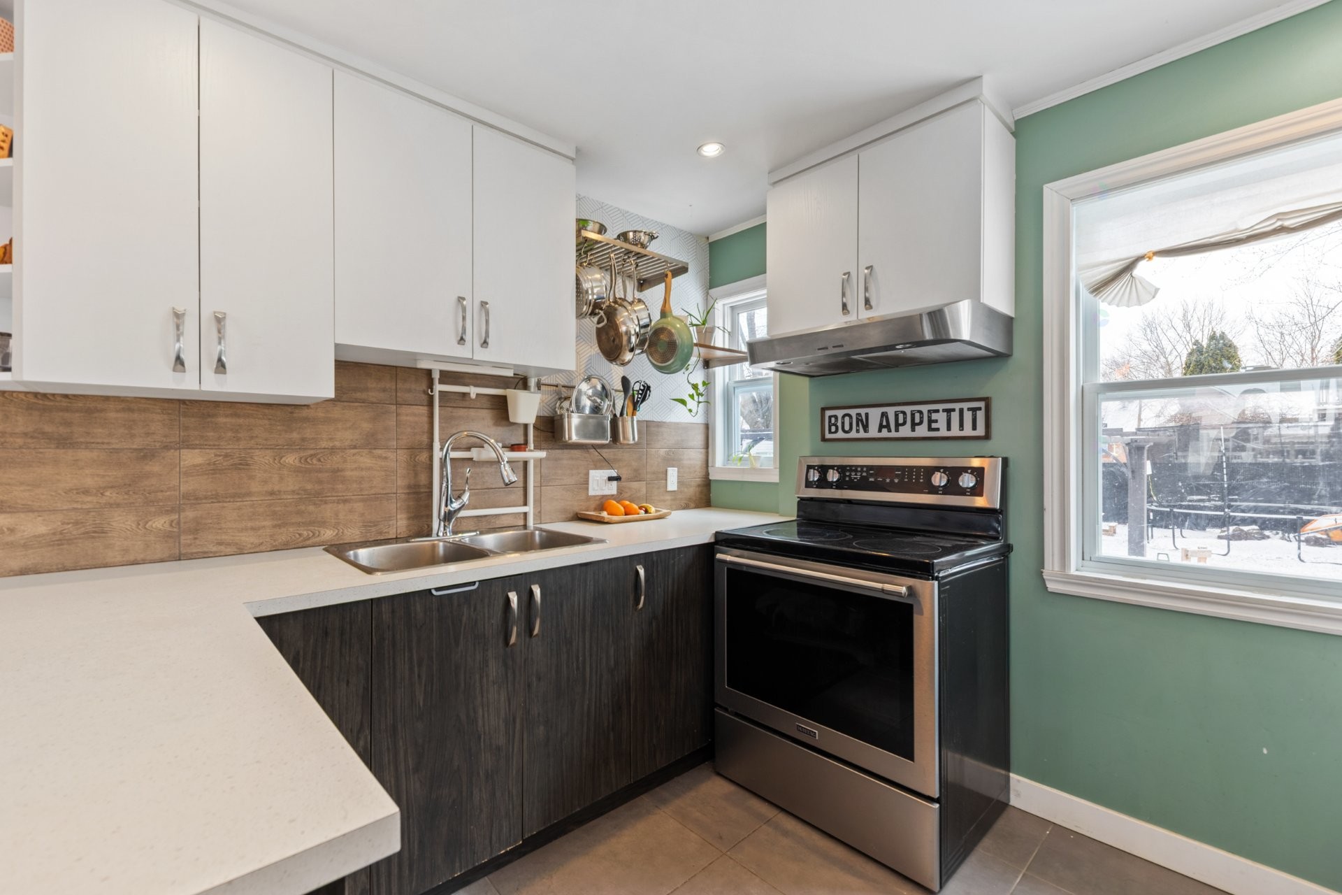 









184


Rue Fortin

,
Saint-Jean-sur-Richelieu,




QC
J3B3M2

