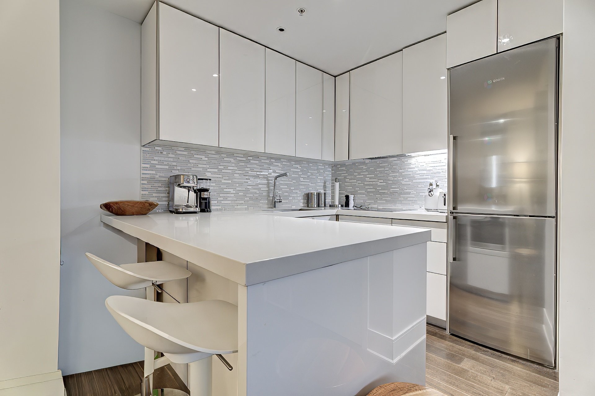 









1188


Av. Union

, 2009,
Montréal (Ville-Marie),




QC
H3B3A7

