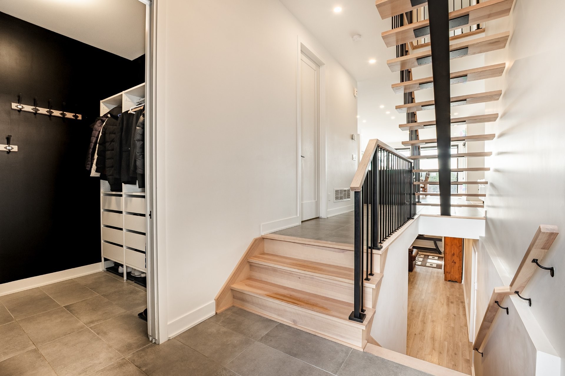 









59


Rue de l'Aigle

,
Carignan,




QC
J3L7J5


