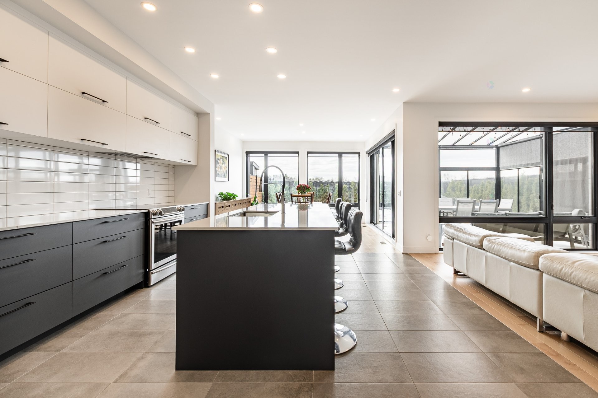 









59


Rue de l'Aigle

,
Carignan,




QC
J3L7J5

