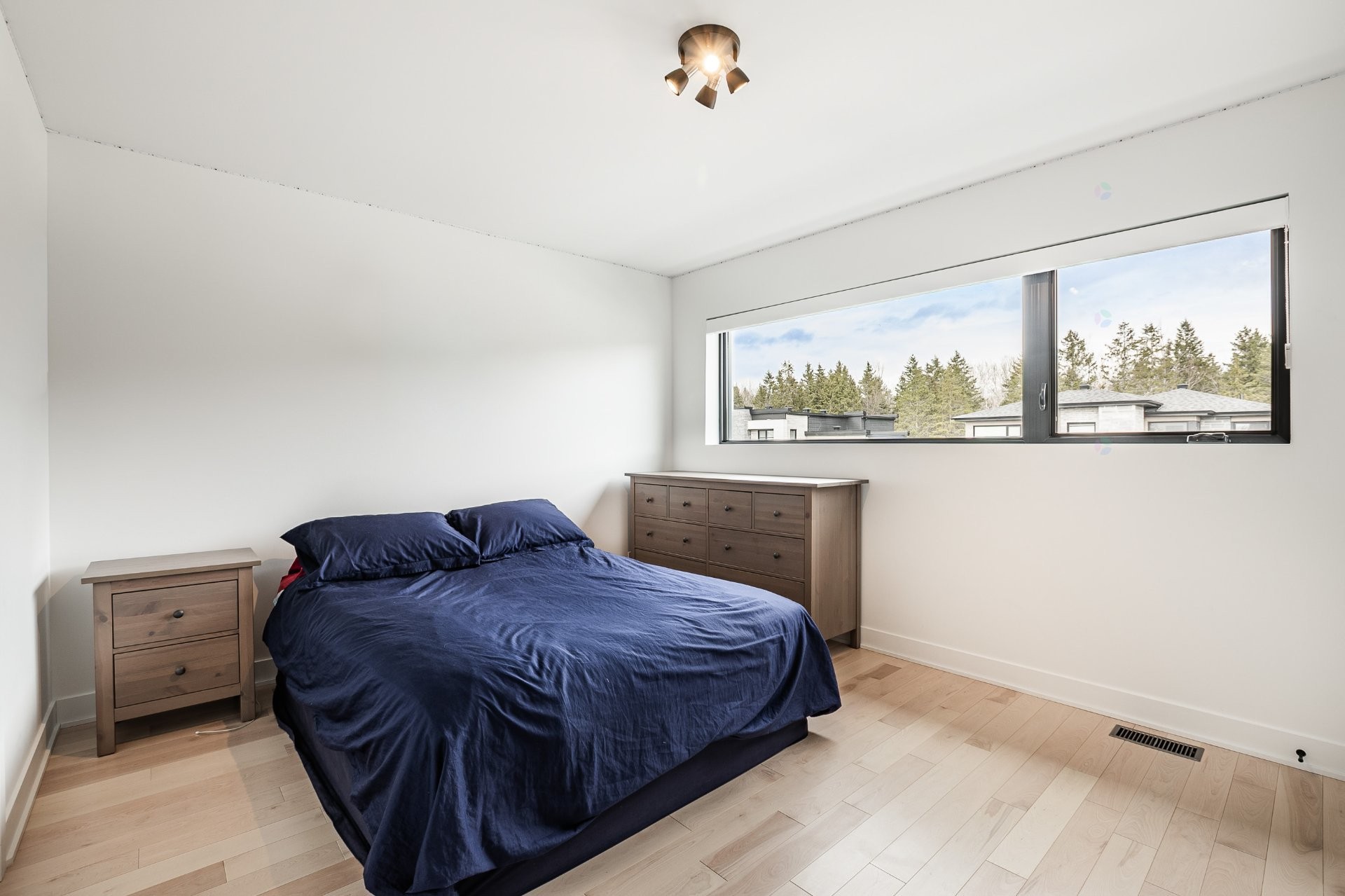 









59


Rue de l'Aigle

,
Carignan,




QC
J3L7J5

