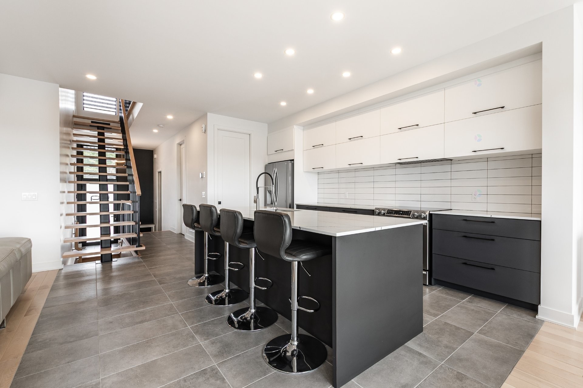 









59


Rue de l'Aigle

,
Carignan,




QC
J3L7J5

