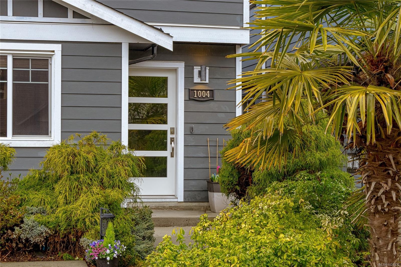 









1004


Guenter

Pl,
Langford,




BC
V9C 0G8

