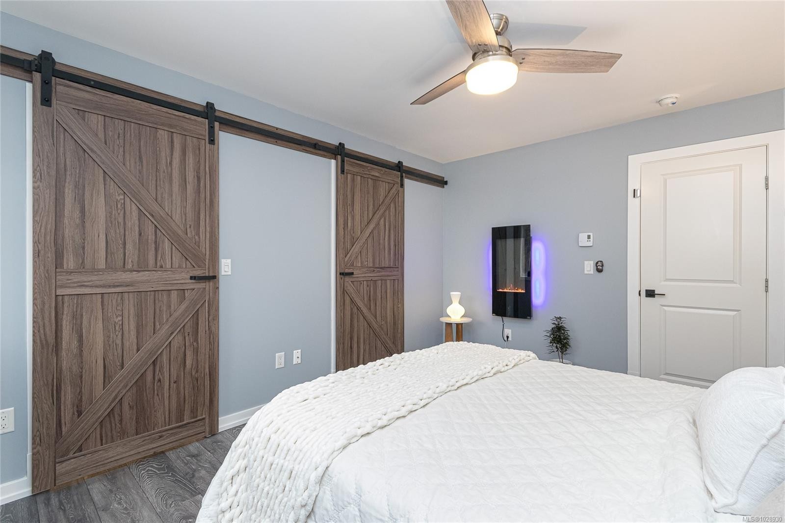 









1004


Guenter

Pl,
Langford,




BC
V9C 0G8

