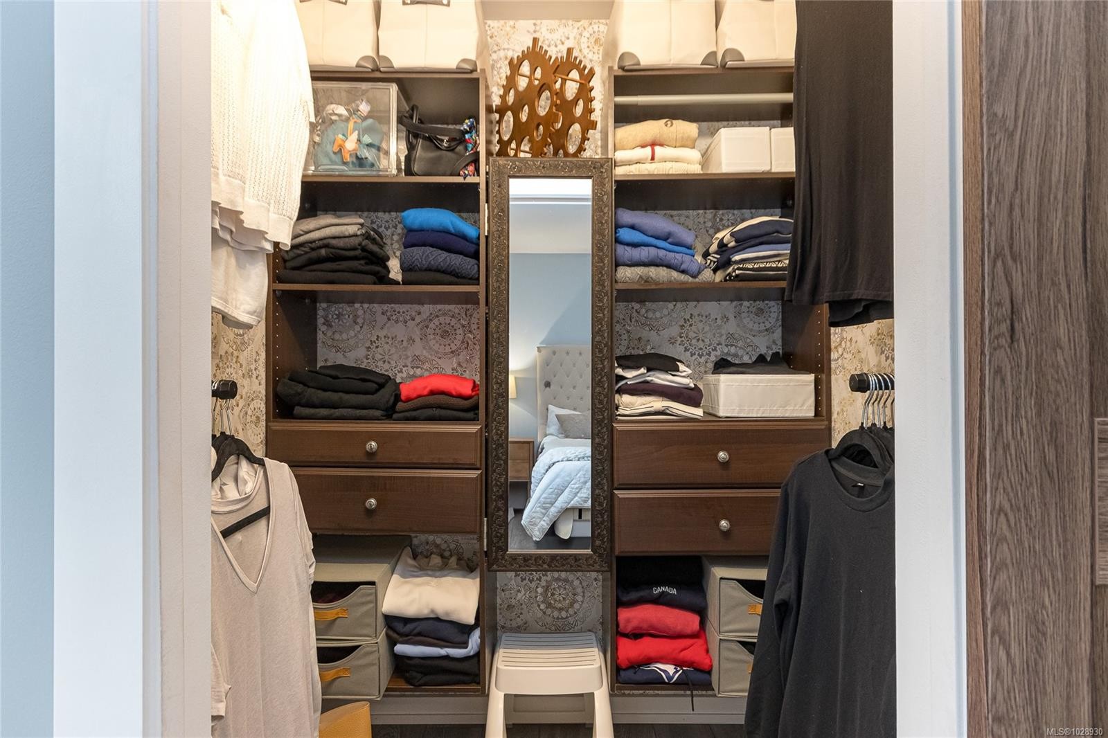 









1004


Guenter

Pl,
Langford,




BC
V9C 0G8

