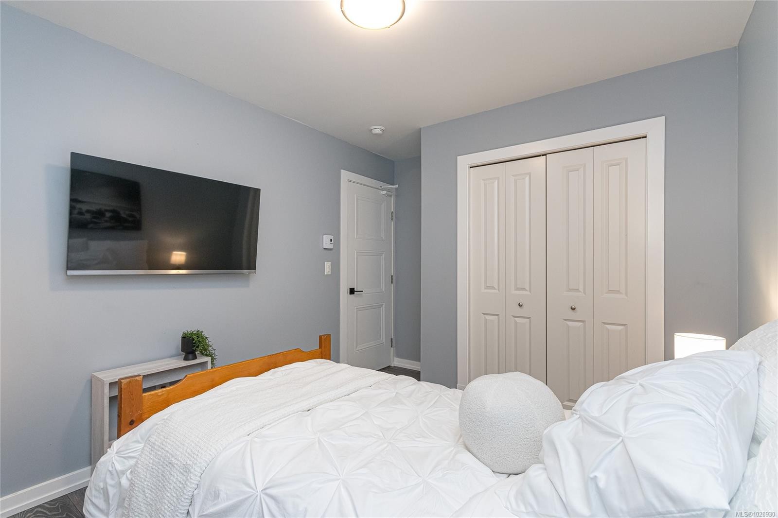 









1004


Guenter

Pl,
Langford,




BC
V9C 0G8

