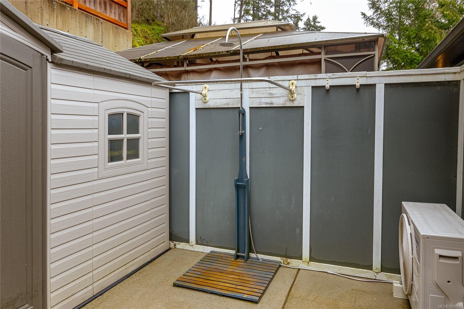 









1004


Guenter

Pl,
Langford,




BC
V9C 0G8

