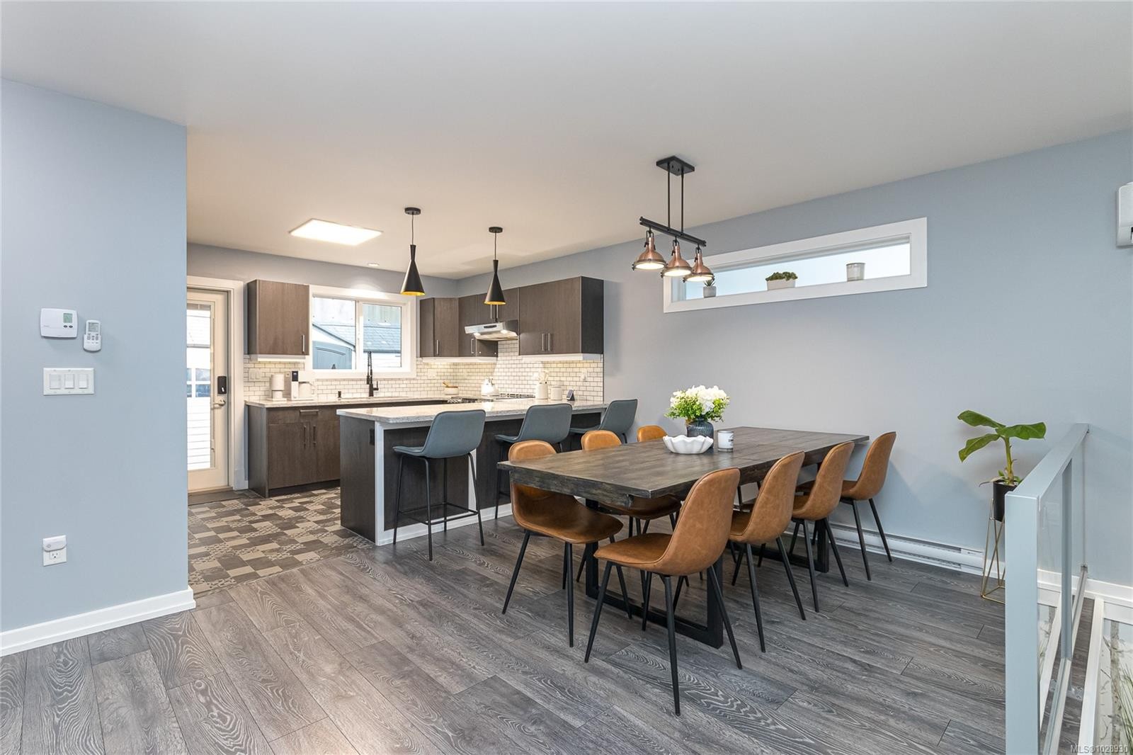 









1004


Guenter

Pl,
Langford,




BC
V9C 0G8

