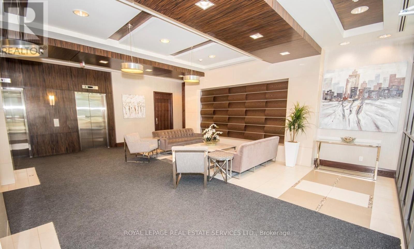 












917 - 339 RATHBURN ROAD W

,
Mississauga,




Ontario
L5B0K6

