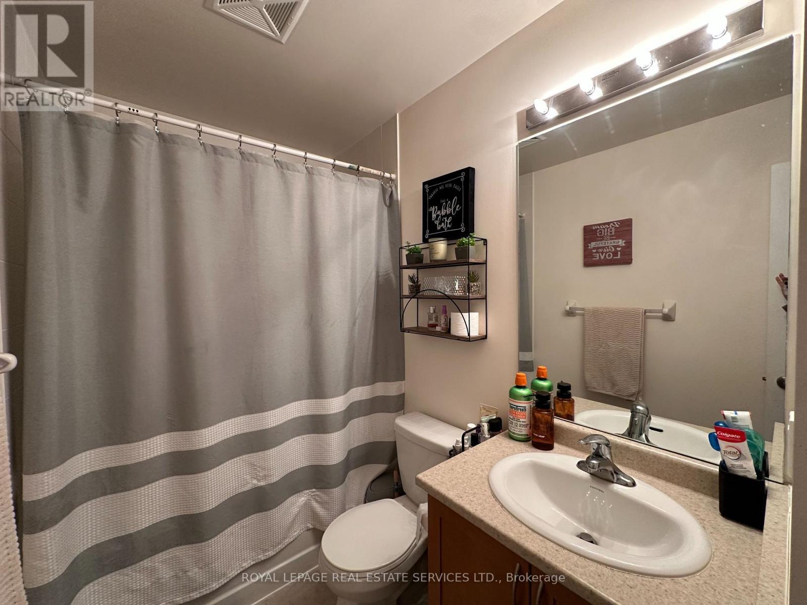 












917 - 339 RATHBURN ROAD W

,
Mississauga,




Ontario
L5B0K6

