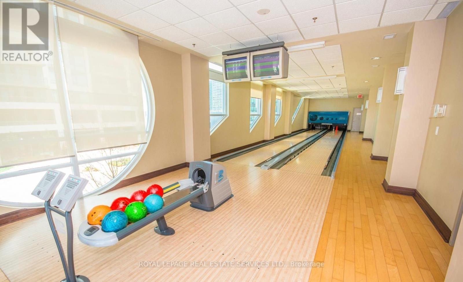 












917 - 339 RATHBURN ROAD W

,
Mississauga,




Ontario
L5B0K6

