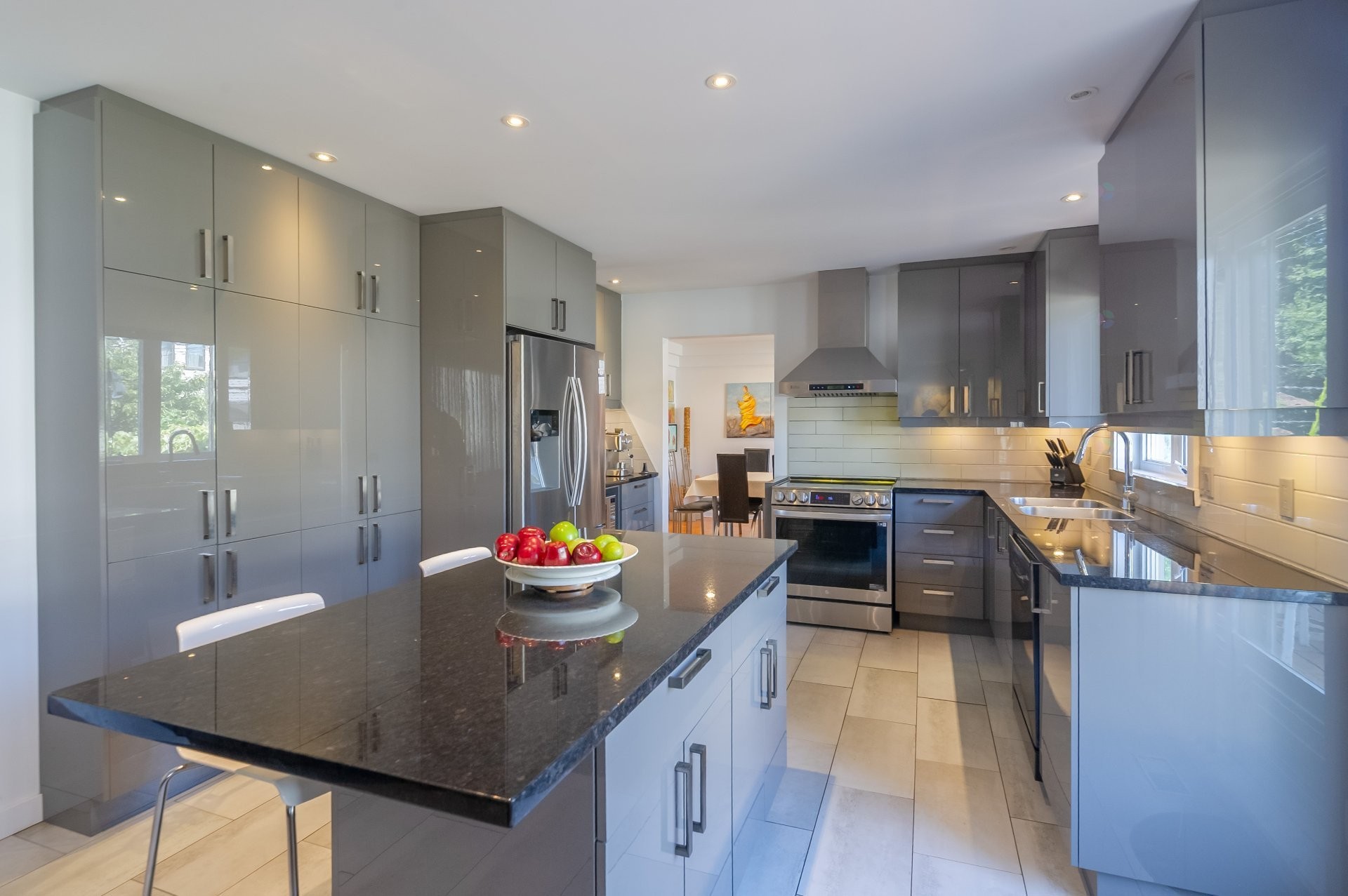 









1620


Crois. Rousseau

,
Brossard,




QC
J4X1S7

