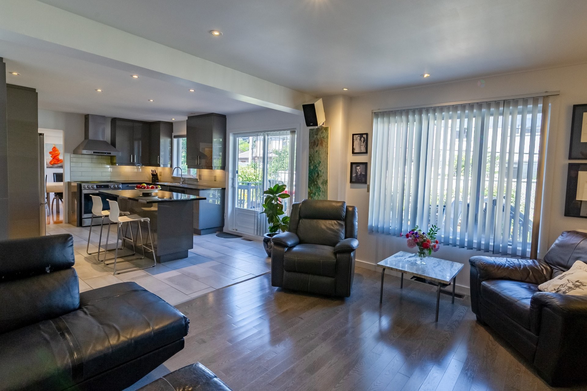 









1620


Crois. Rousseau

,
Brossard,




QC
J4X1S7

