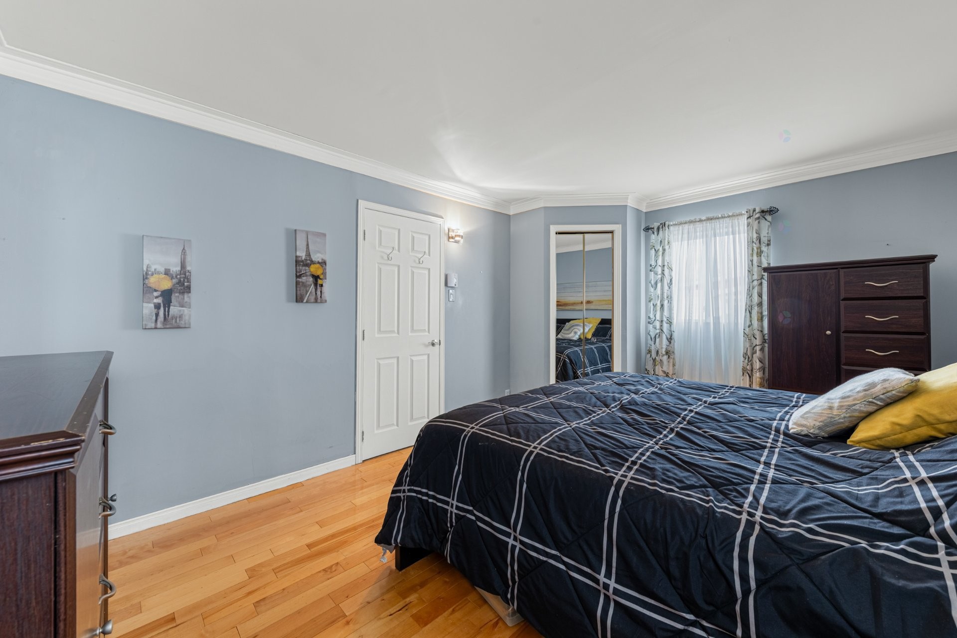 









1536


Rue Lemieux

,
Saint-Jean-sur-Richelieu,




QC
J2W2B9

