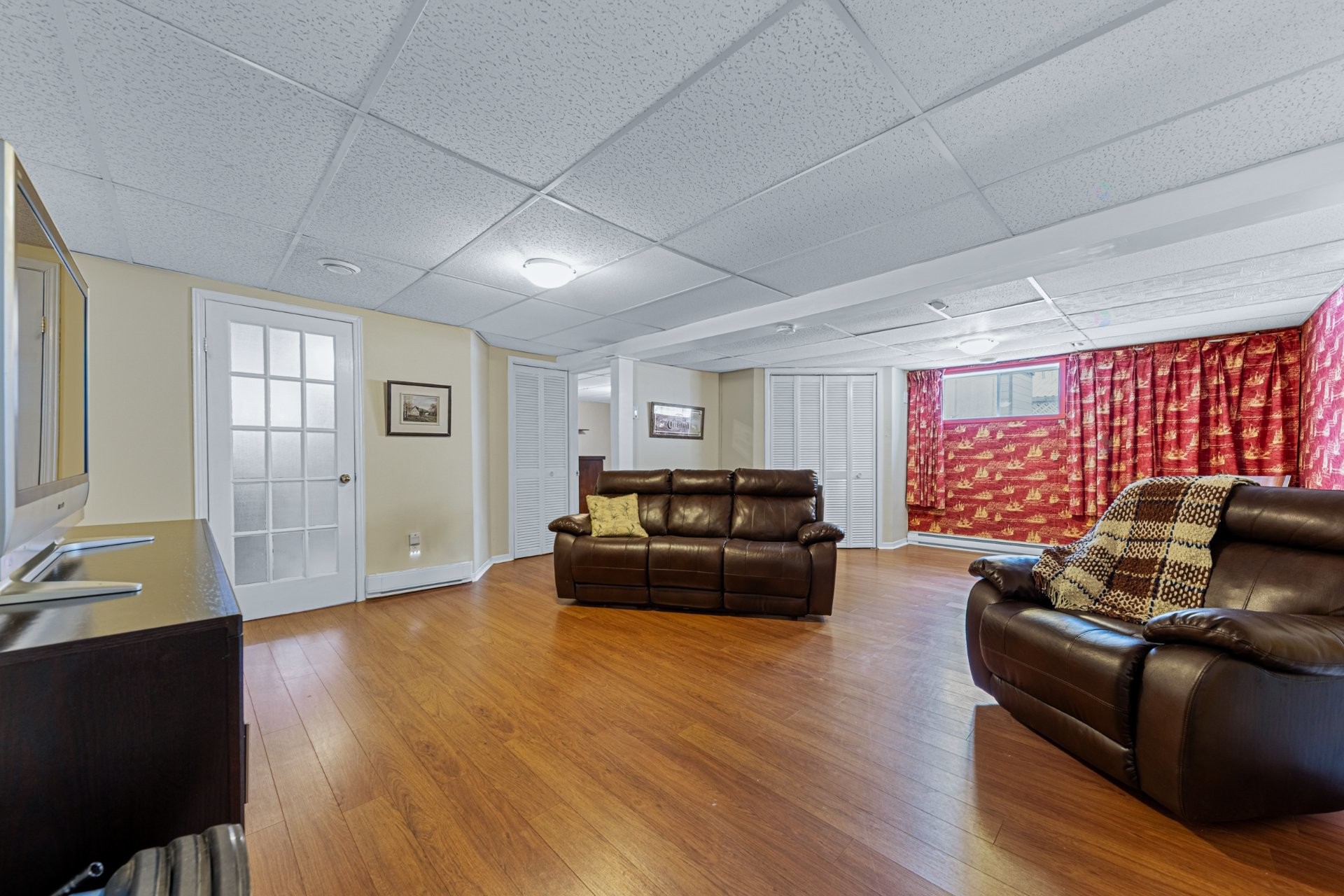 









1536


Rue Lemieux

,
Saint-Jean-sur-Richelieu,




QC
J2W2B9

