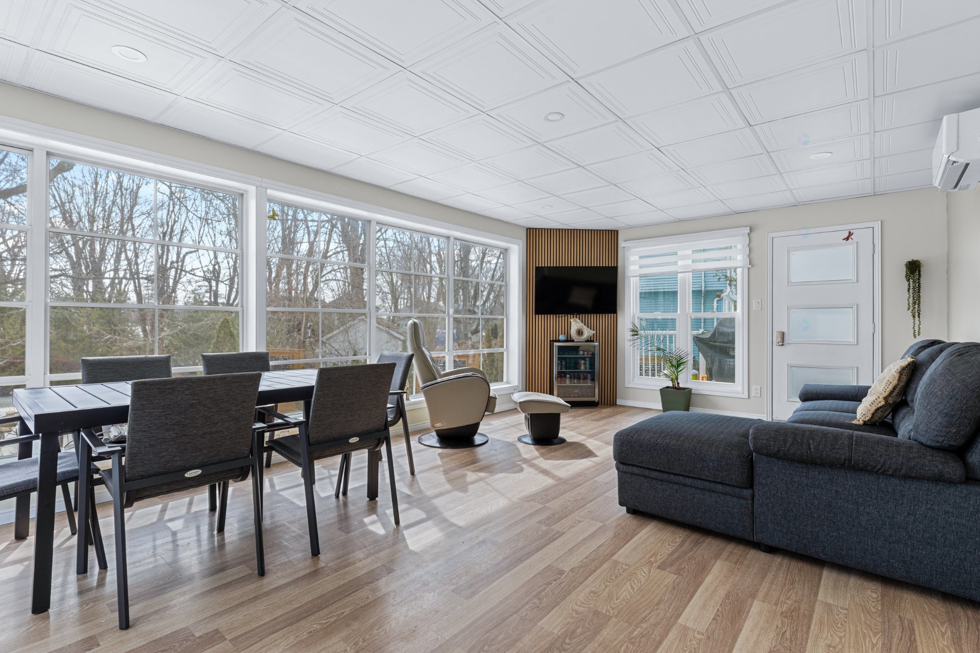 









1536


Rue Lemieux

,
Saint-Jean-sur-Richelieu,




QC
J2W2B9

