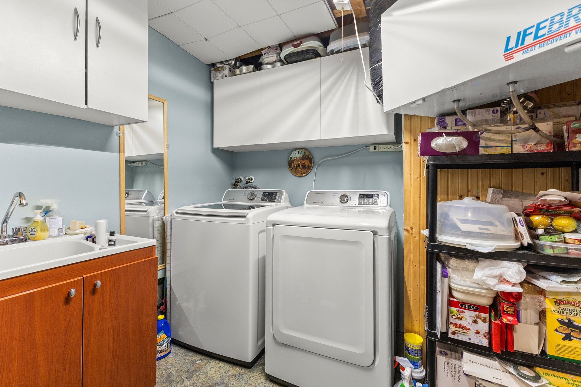 









157


Rue des Merisiers

,
Vaudreuil-Dorion,




QC
J7V9S9

