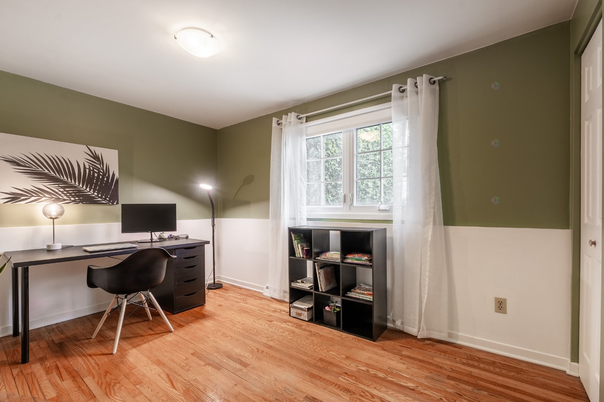 









161


Rue Townshend

,
Saint-Bruno-de-Montarville,




QC
J3V1K7

