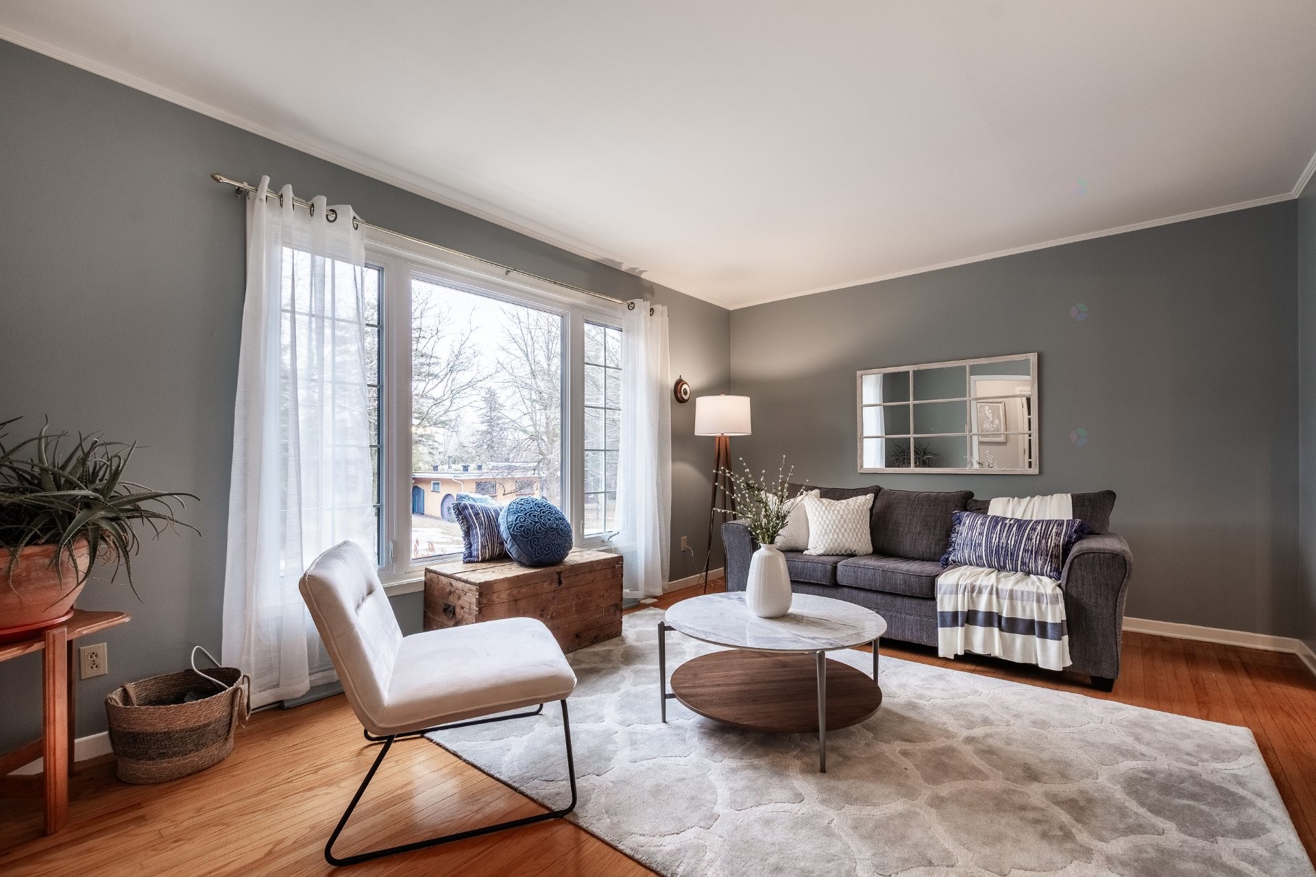 









161


Rue Townshend

,
Saint-Bruno-de-Montarville,




QC
J3V1K7

