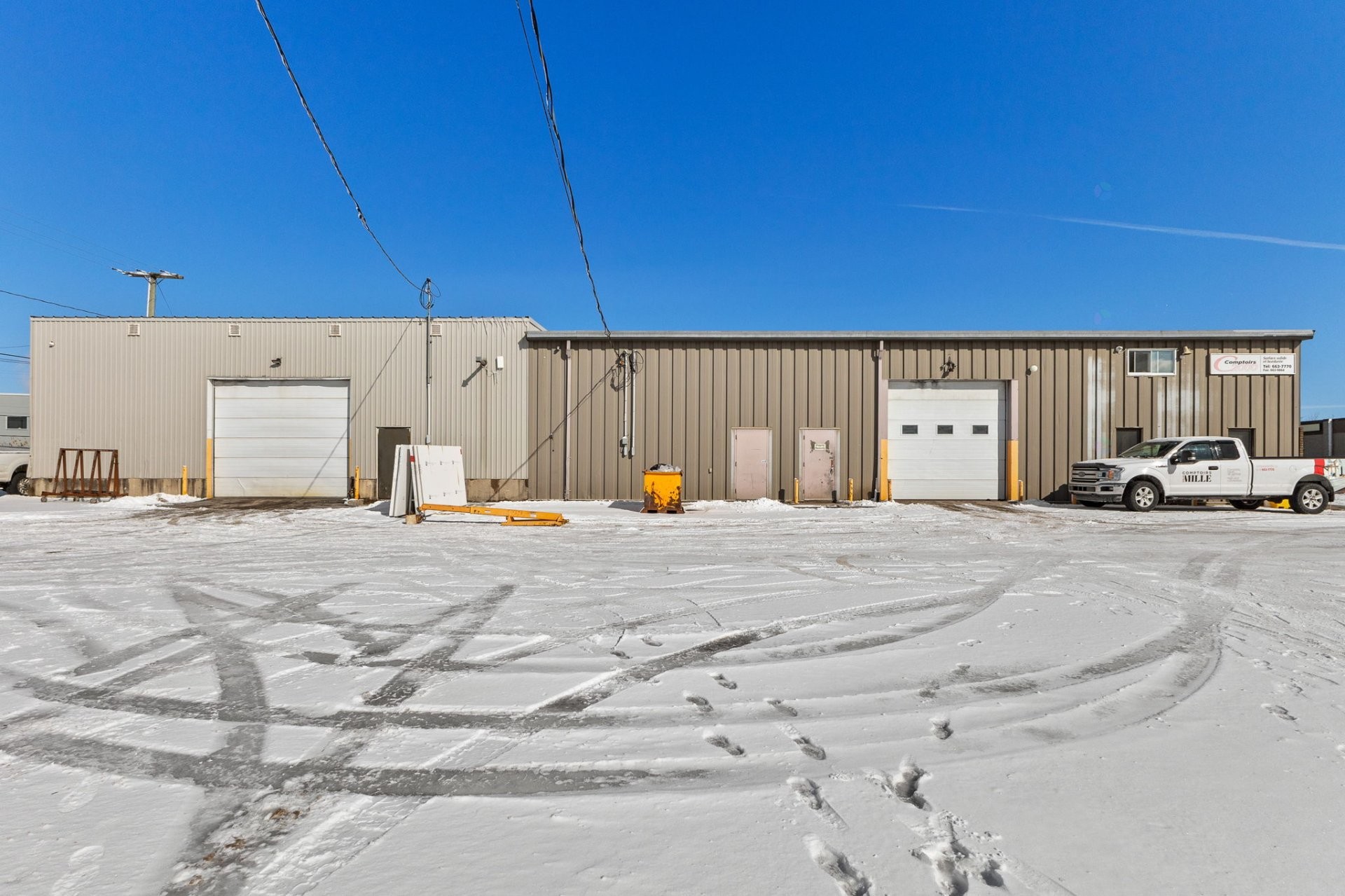 









183


Boul. de l'Aéroport

,
Gatineau (Gatineau),




QC
J8R3X2

