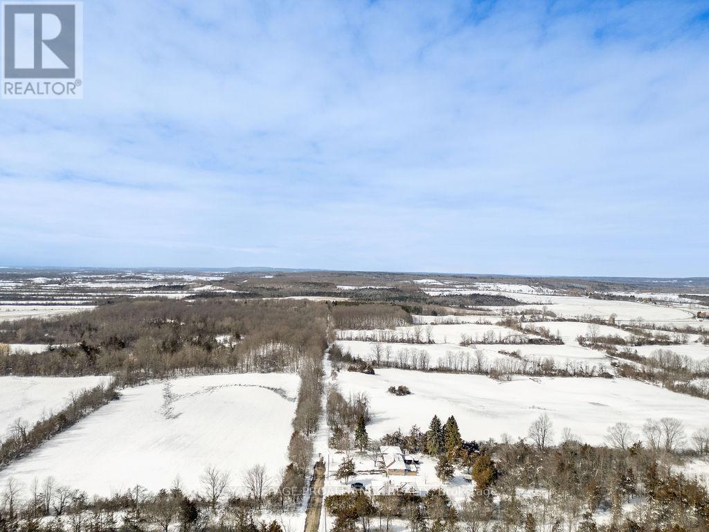 












202 HUNTINGWOOD DRIVE

,
Quinte West (Sidney Ward),




Ontario
K8N4Z5

