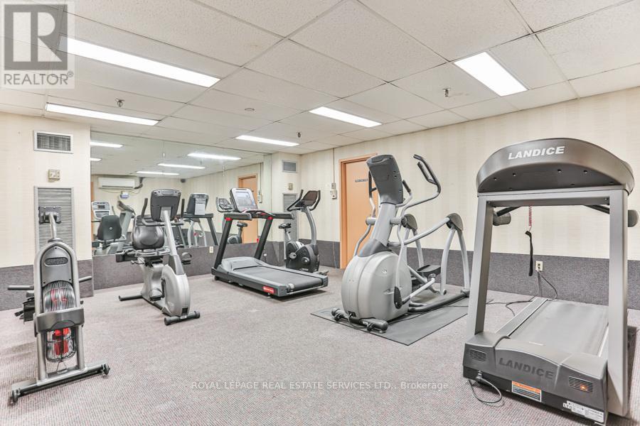 












706 - 3000 BATHURST STREET

,
Toronto,




Ontario
M6B3B4

