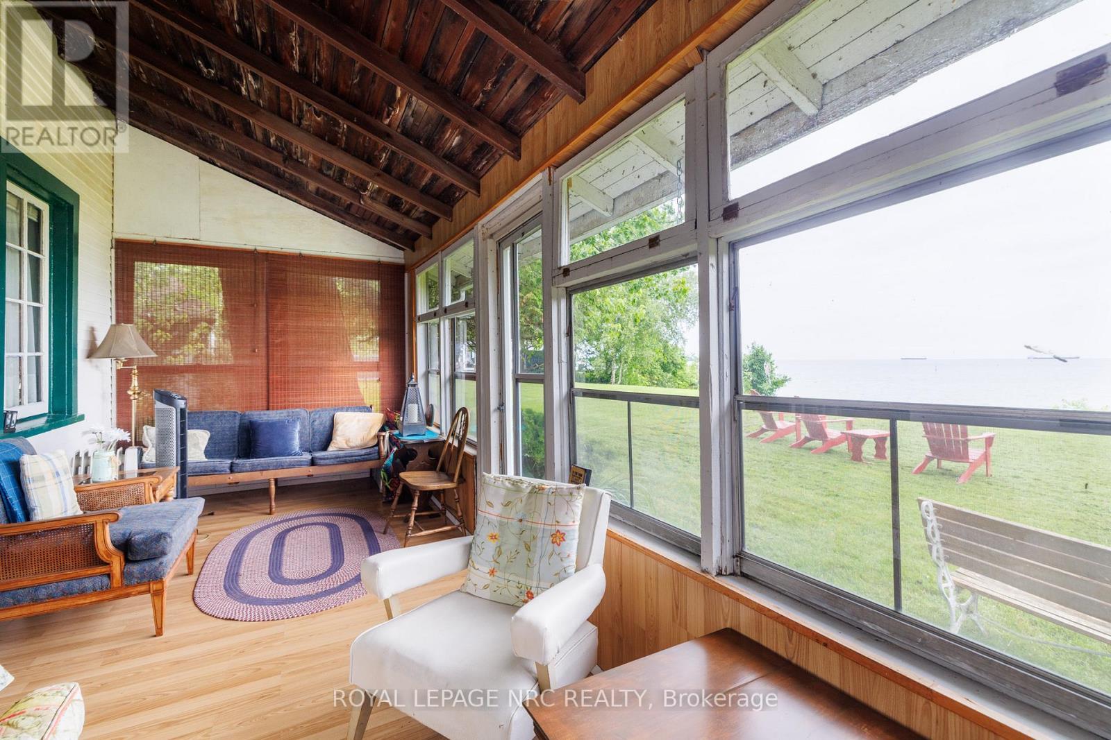 












6 FIRELANE 14D ROAD

,
Niagara-on-the-Lake (Lakeshore),




Ontario
L0S1J0

