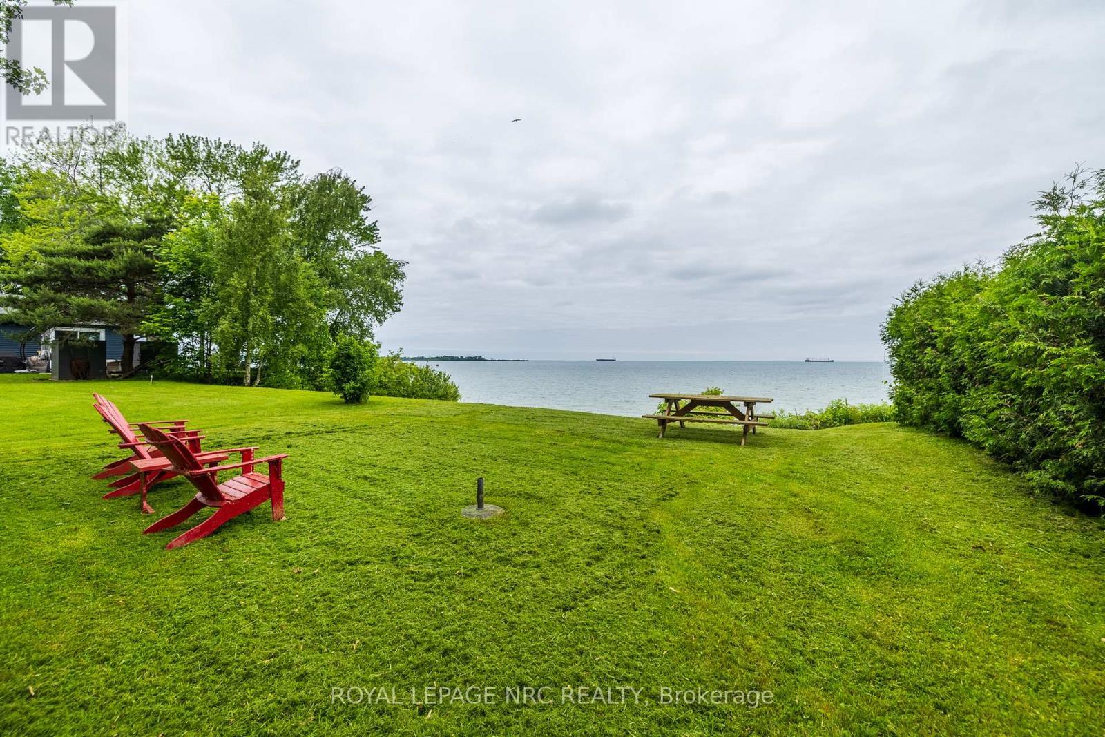 












6 FIRELANE 14D ROAD

,
Niagara-on-the-Lake (Lakeshore),




Ontario
L0S1J0

