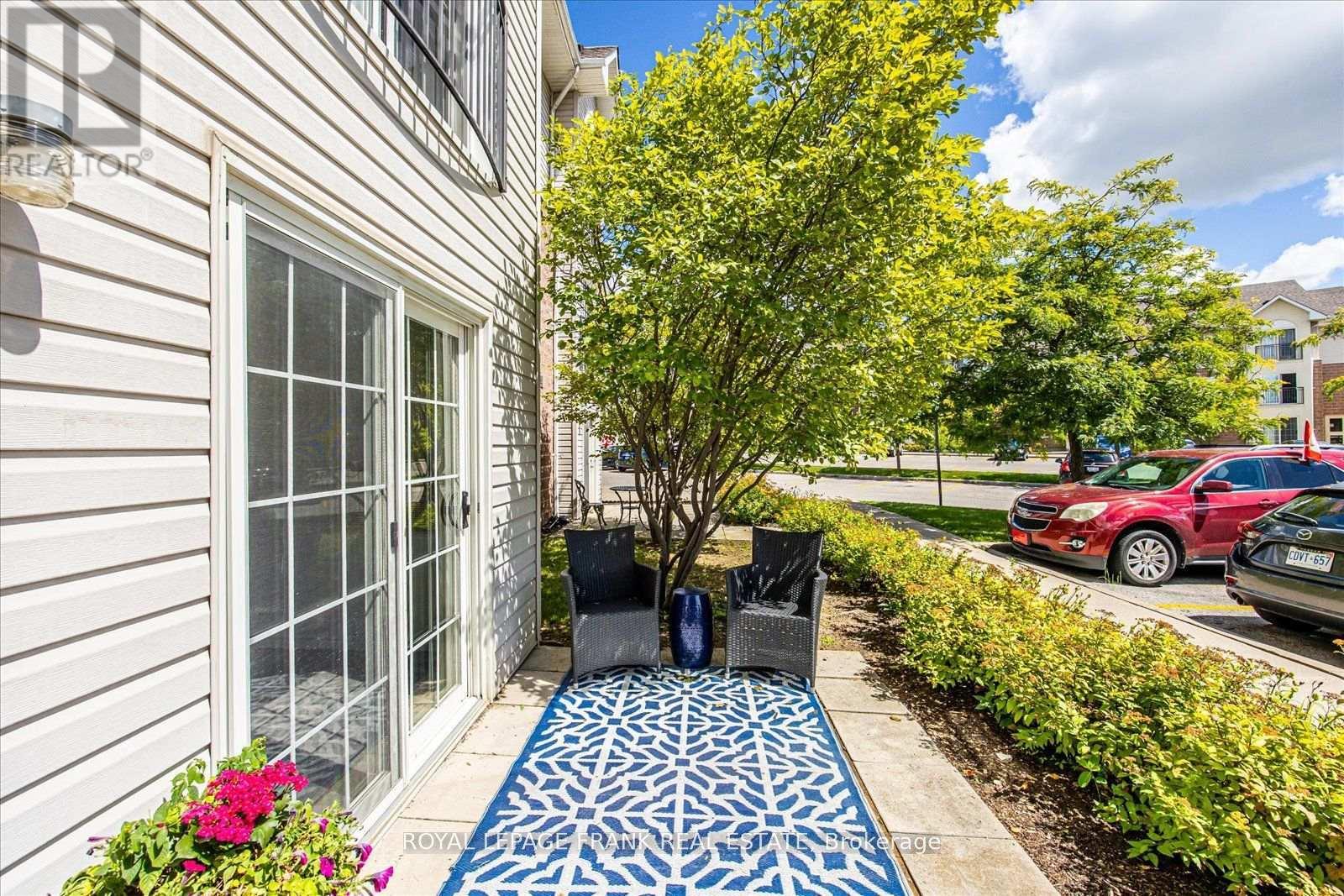 












104 - 91 ASPEN SPRINGS DRIVE

,
Clarington (Bowmanville),




Ontario
L1C5J9

