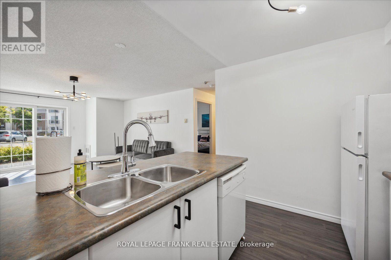 












104 - 91 ASPEN SPRINGS DRIVE

,
Clarington (Bowmanville),




Ontario
L1C5J9

