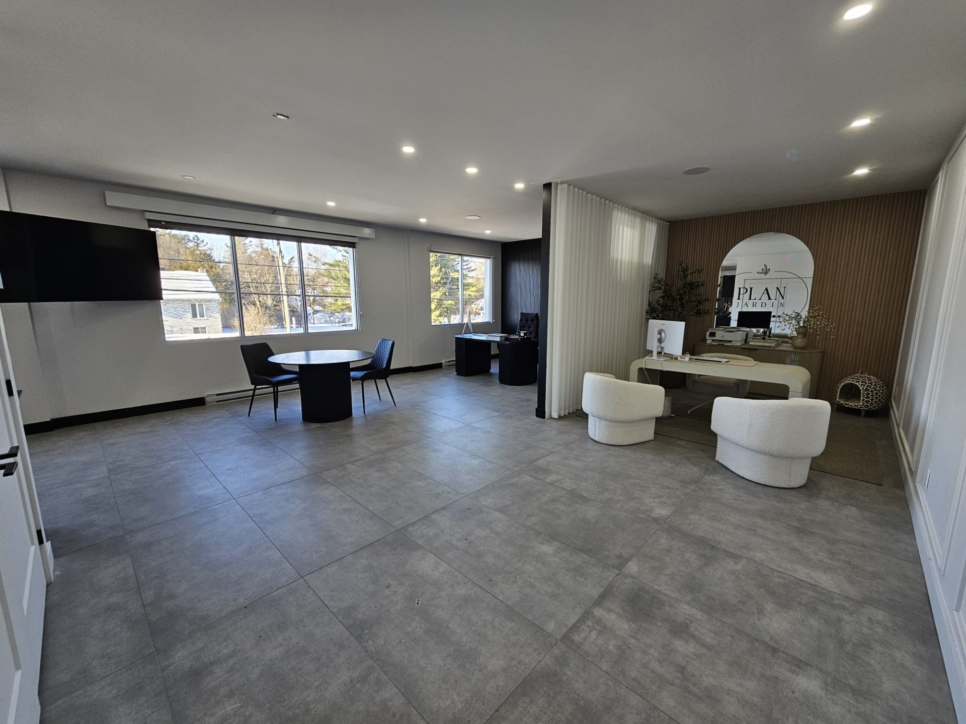 









3651


Mtée Gagnon

,
Terrebonne (Terrebonne),




QC
J7E4H5

