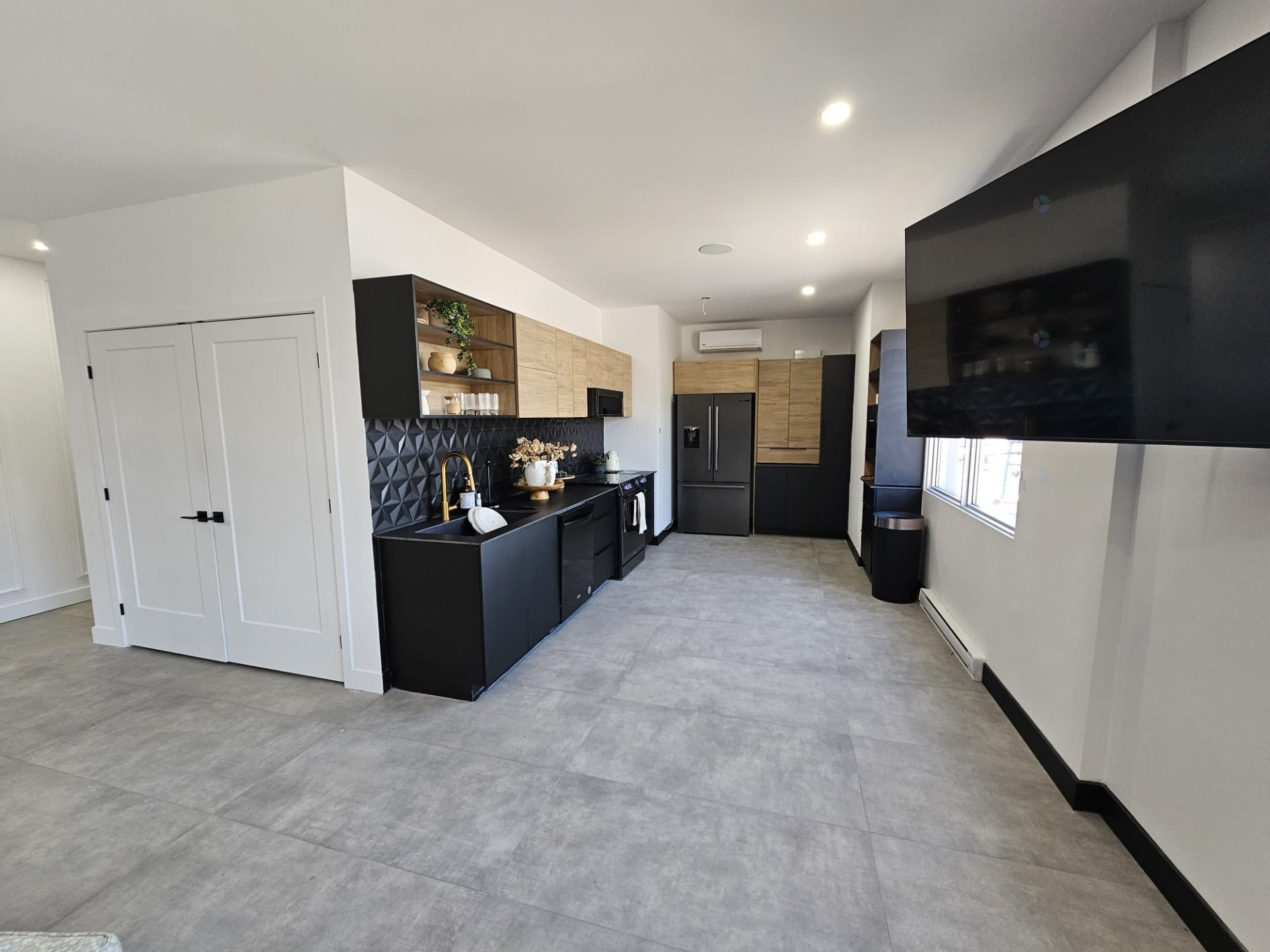 









3651


Mtée Gagnon

,
Terrebonne (Terrebonne),




QC
J7E4H5

