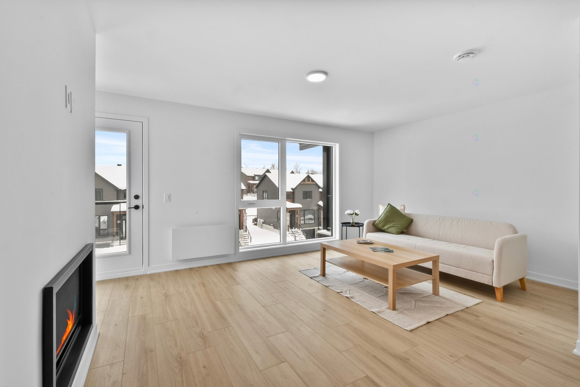 









110


Rue de Joliette

, 306,
Bromont,




QC
J2L3L5

