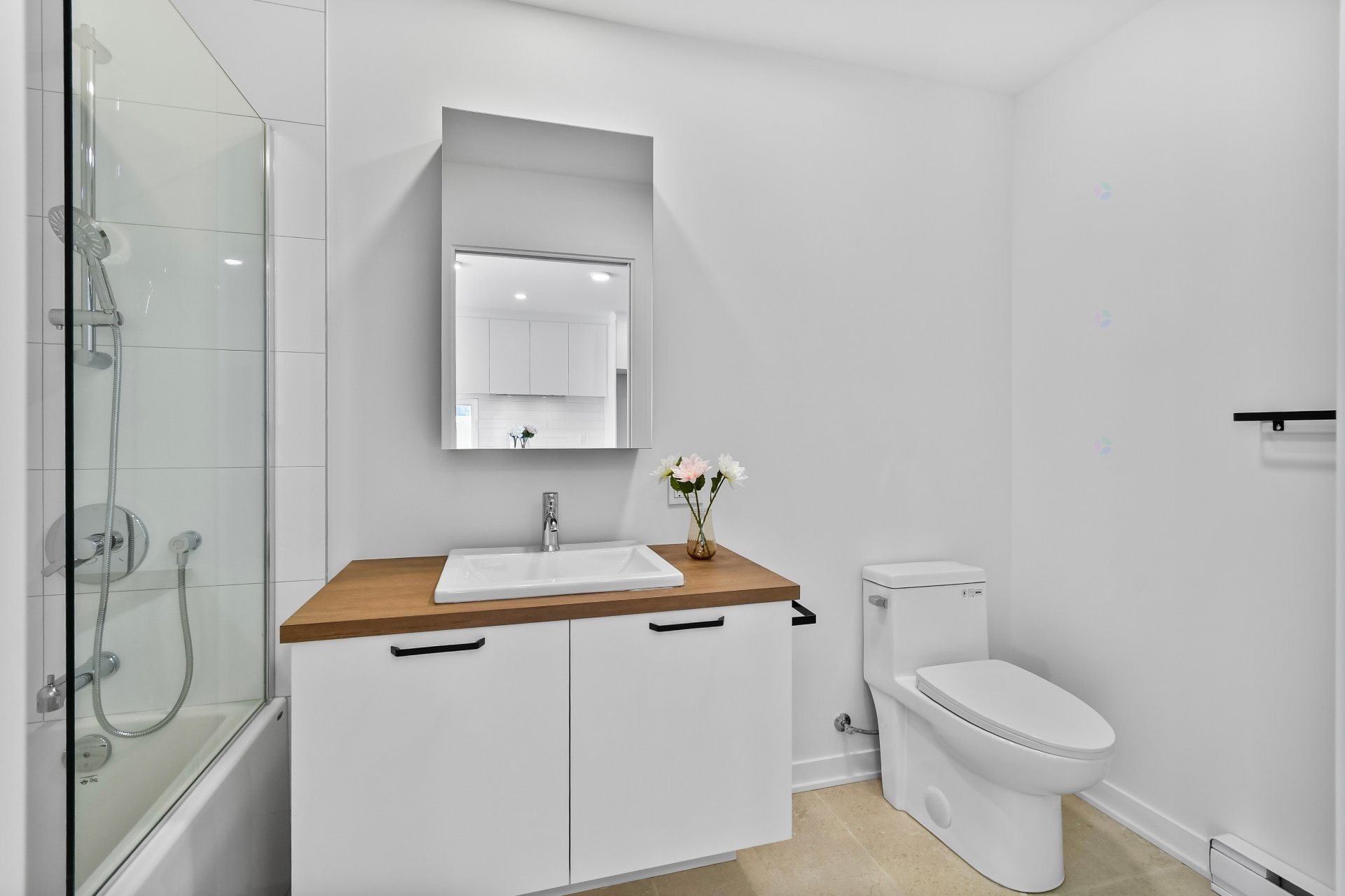 









110


Rue de Joliette

, 303,
Bromont,




QC
J2L3L5

