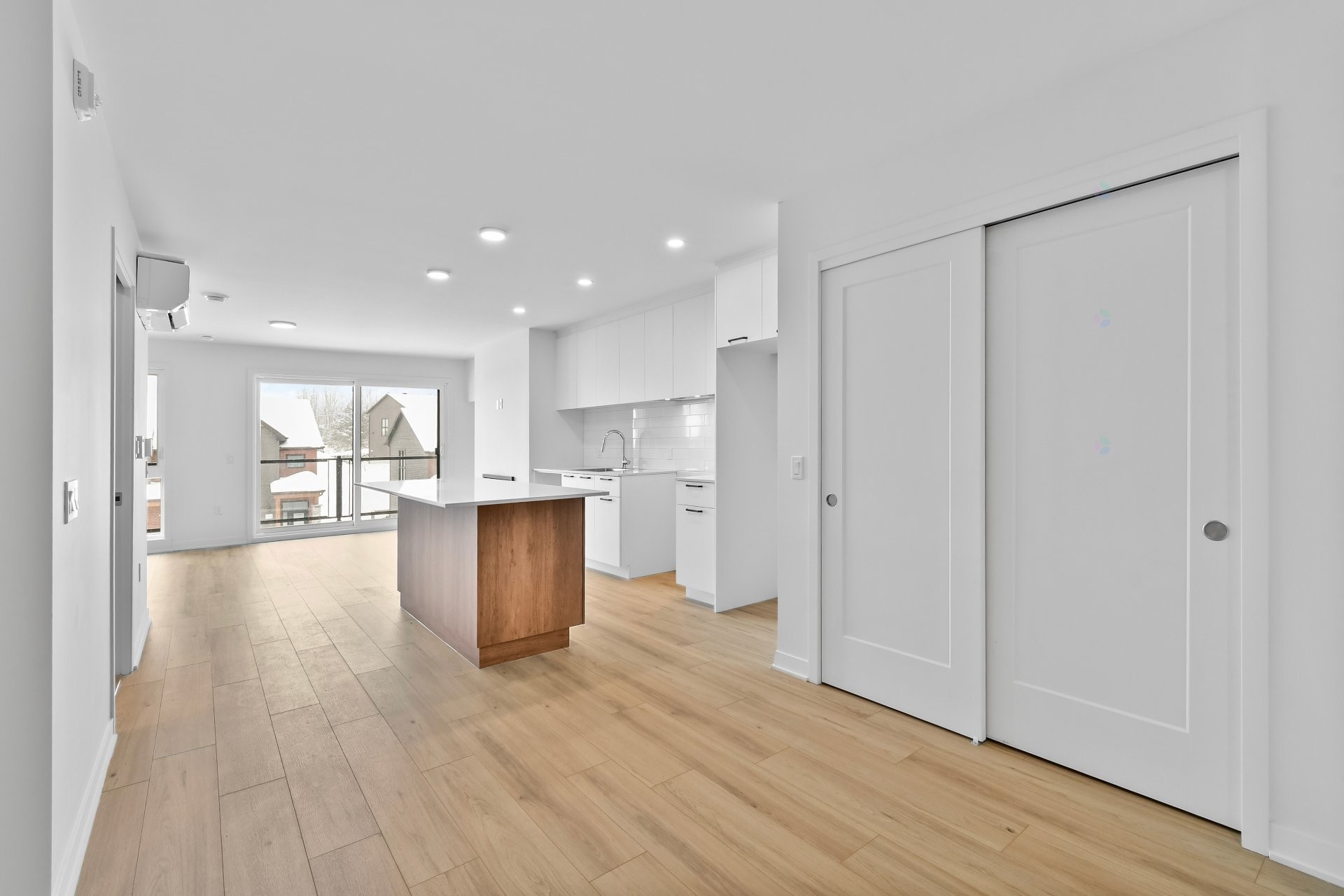 









110


Rue de Joliette

, 303,
Bromont,




QC
J2L3L5

