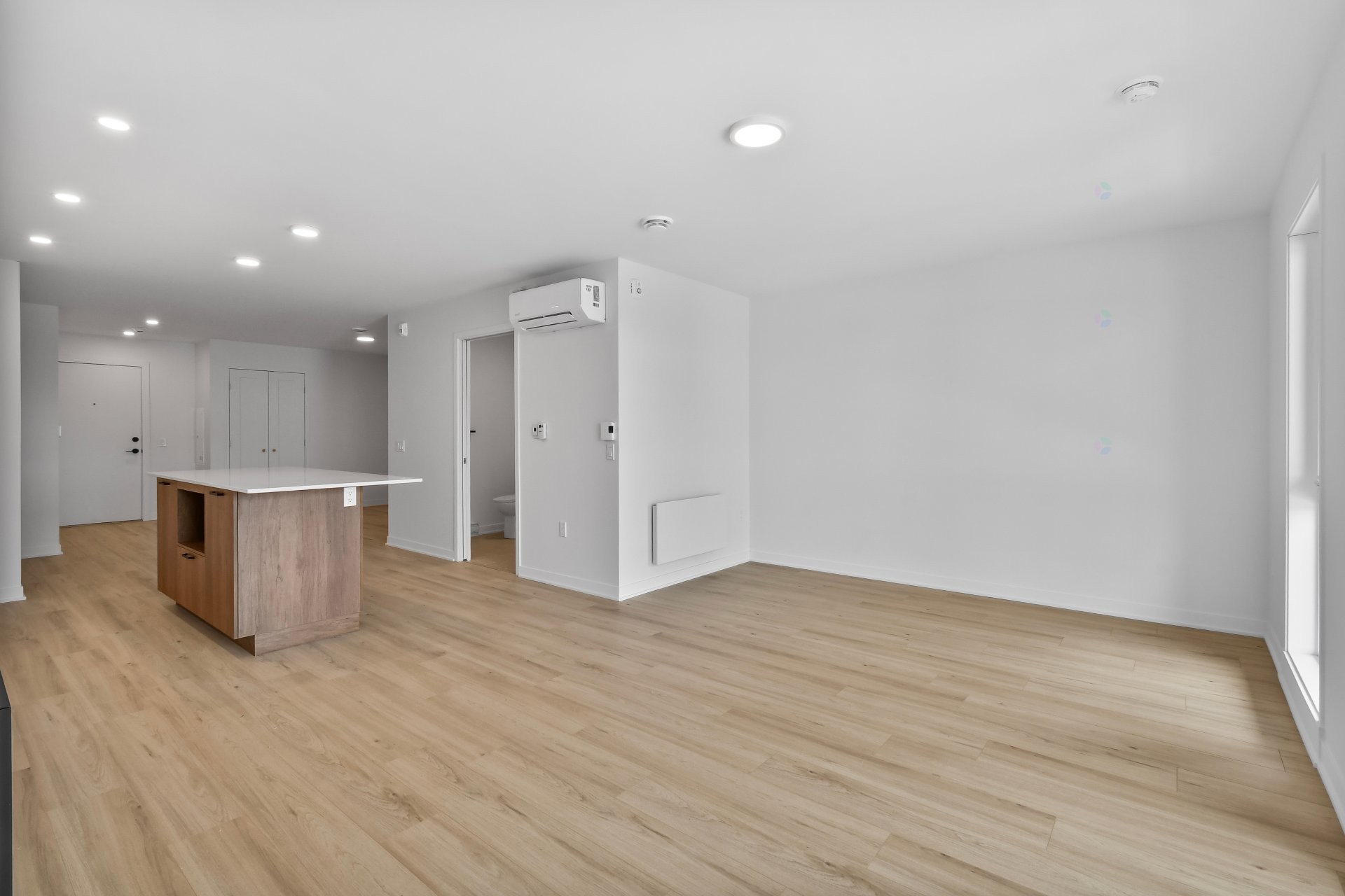 









110


Rue de Joliette

, 303,
Bromont,




QC
J2L3L5


