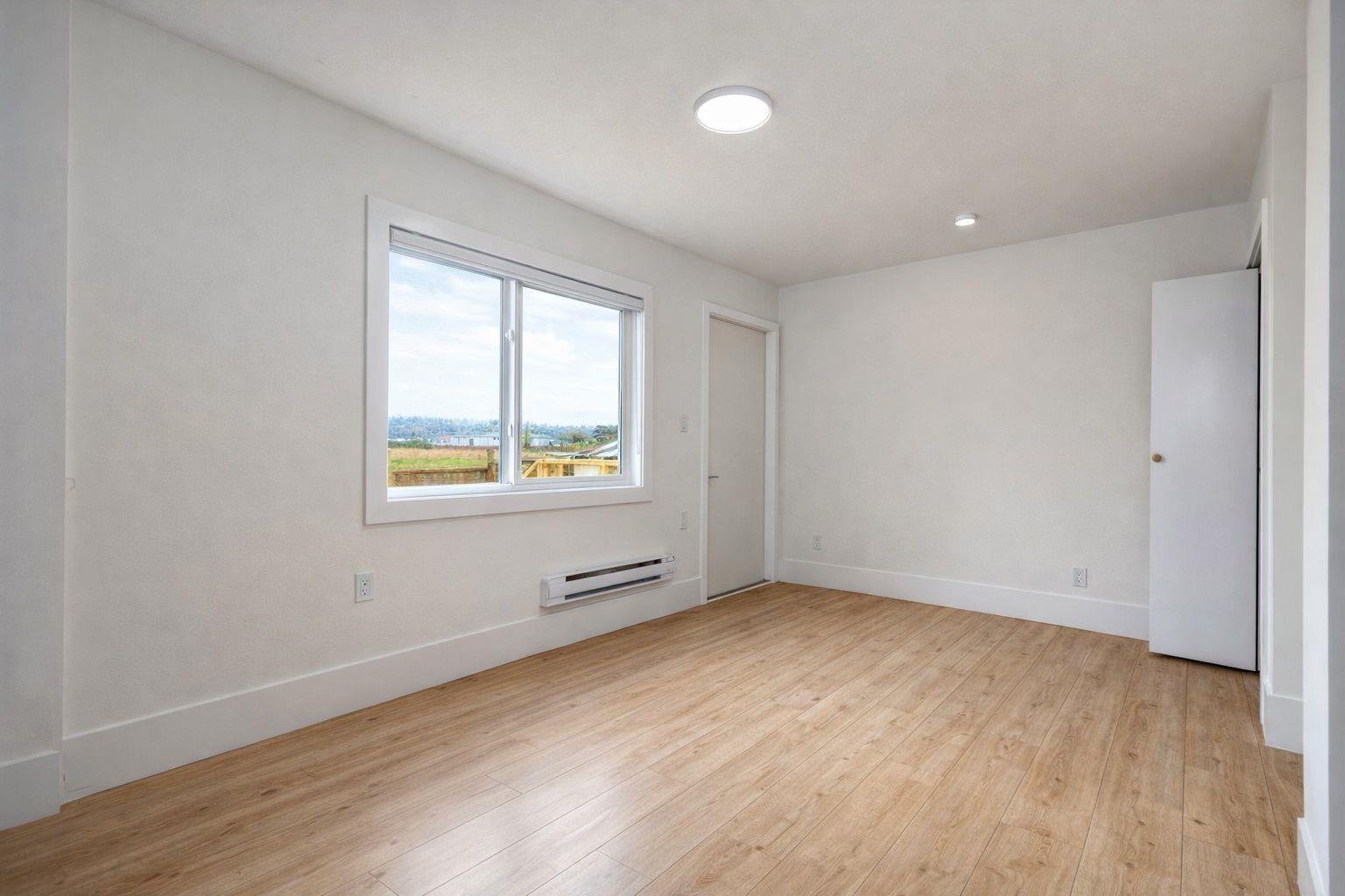 












16952 40 AVENUE

,
Surrey,




British Columbia
V3Z1C8

