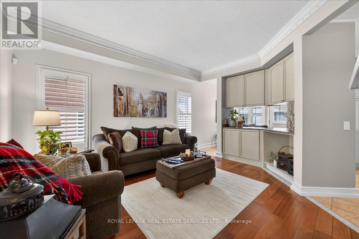 












519 RIVER GLEN BOULEVARD

,
Oakville,




Ontario
L6H6N4

