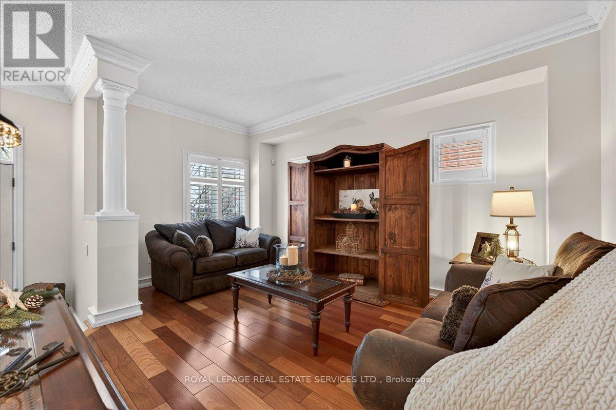 












519 RIVER GLEN BOULEVARD

,
Oakville,




Ontario
L6H6N4

