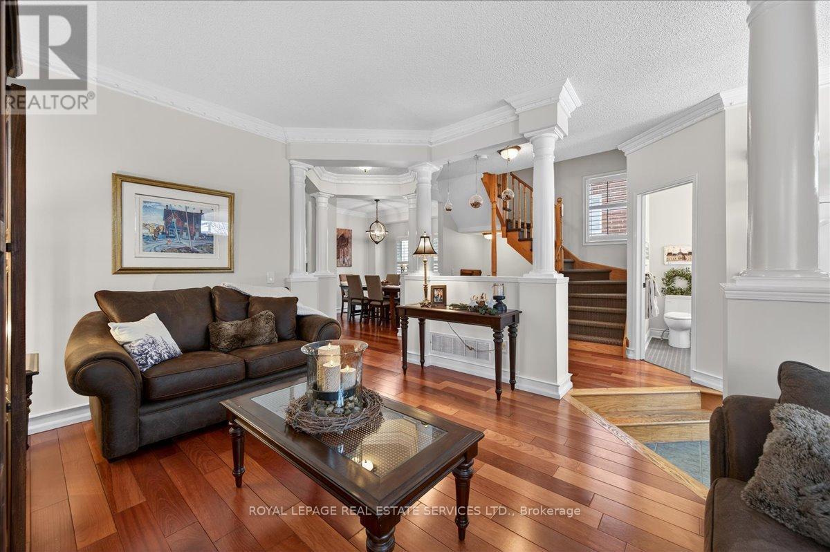 












519 RIVER GLEN BOULEVARD

,
Oakville,




Ontario
L6H6N4

