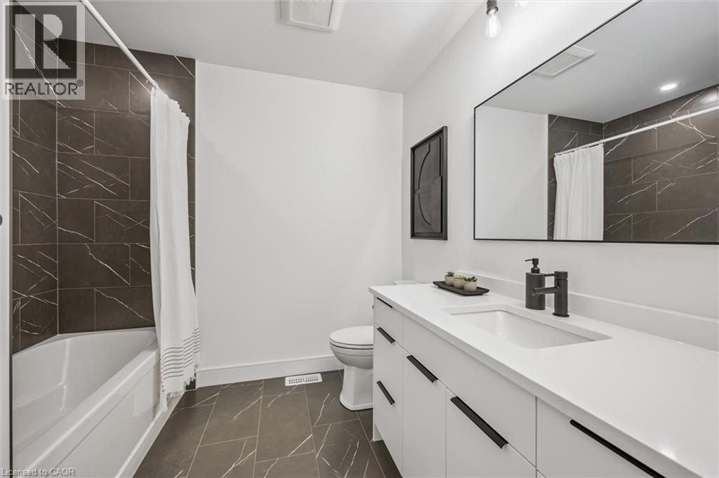 












58 WALKER Road

,
Ingersoll,




Ontario
N5C4H3

