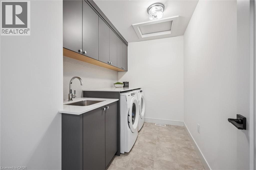 












58 WALKER Road

,
Ingersoll,




Ontario
N5C4H3

