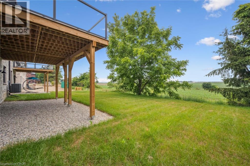 












58 WALKER Road

,
Ingersoll,




Ontario
N5C4H3

