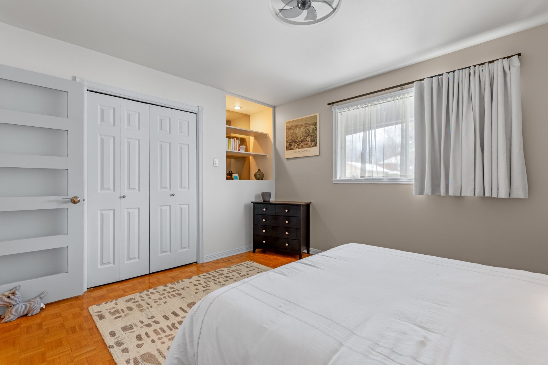 









102


Rue Perron

,
Saint-Basile-le-Grand,




QC
J3N1H5

