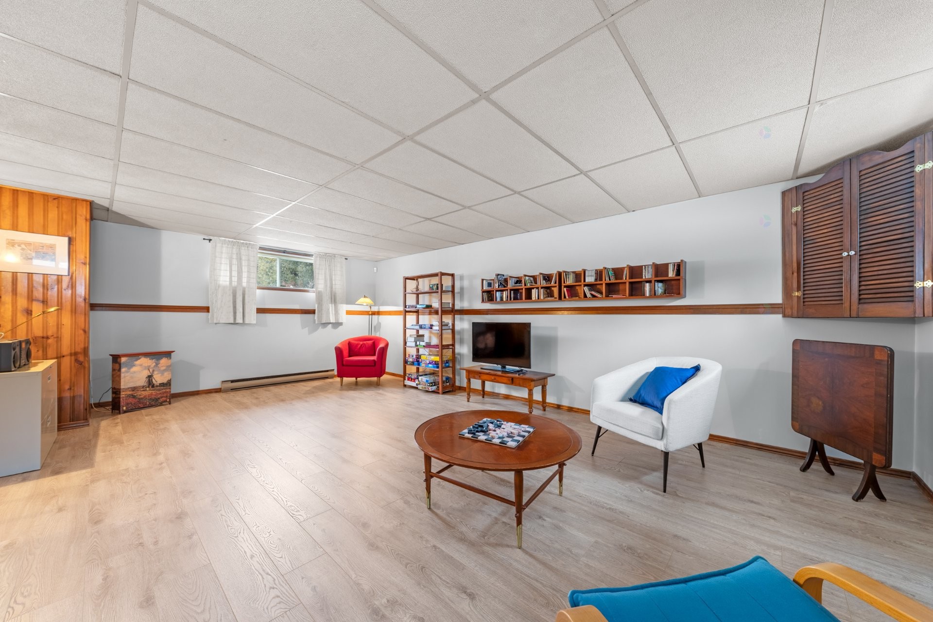 









102


Rue Perron

,
Saint-Basile-le-Grand,




QC
J3N1H5

